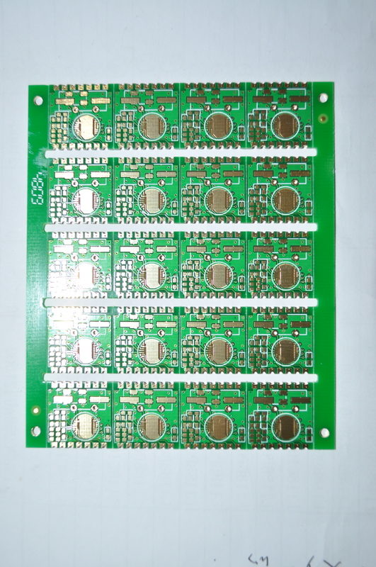 ১.৬মিমি পুরুত্ব এবং ০.২মিমি সর্বনিম্ন ছিদ্র থেকে তামার দূরত্ব সহ বহুমুখী ডাবল-সাইডেড মুদ্রিত বোর্ড